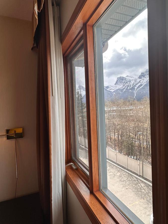 Chateau Канмор Экстерьер фото
